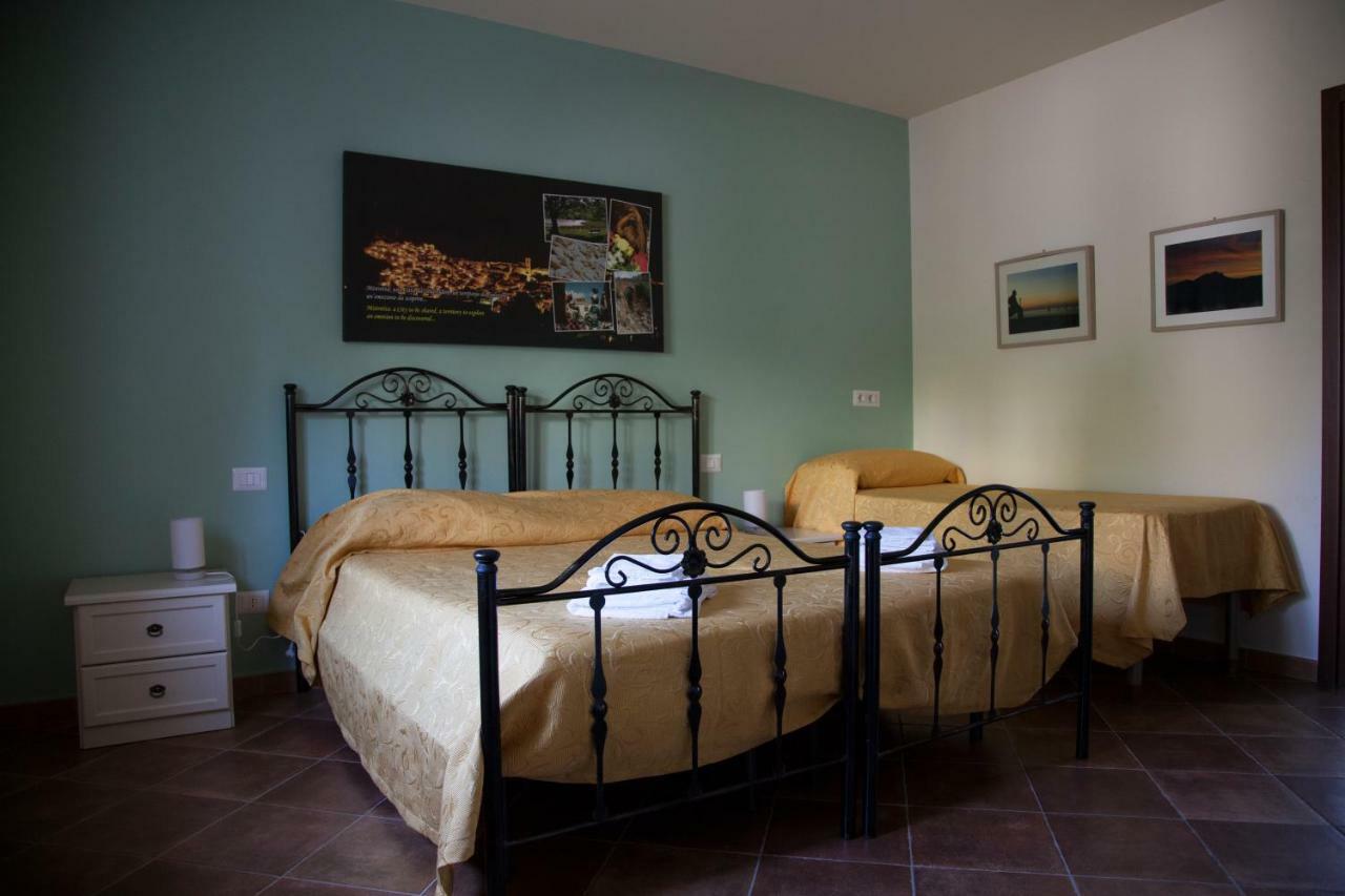 La Carretteria Guest House Mistretta Ngoại thất bức ảnh